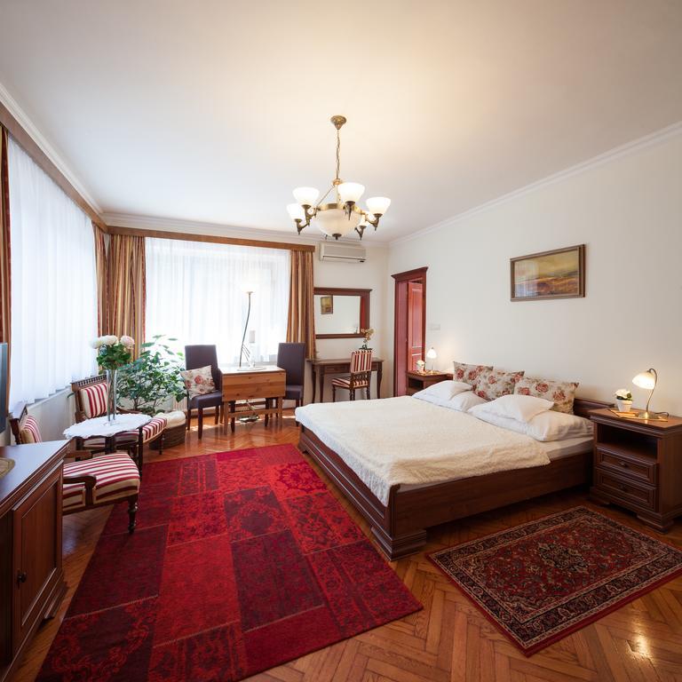 Villa Cecile Sopron Esterno foto